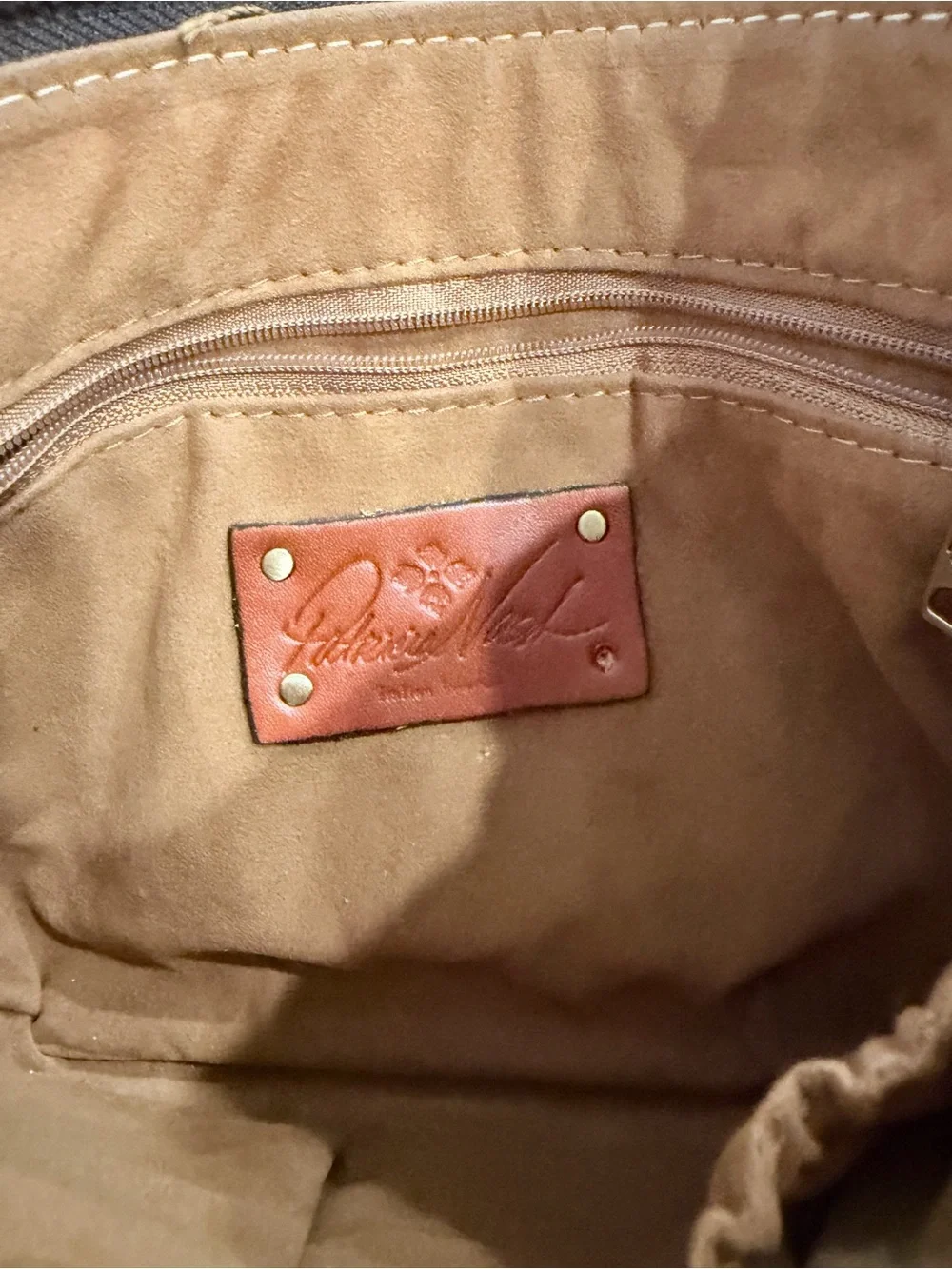 Patricia Nash Cassini leather wristlet Clutch
